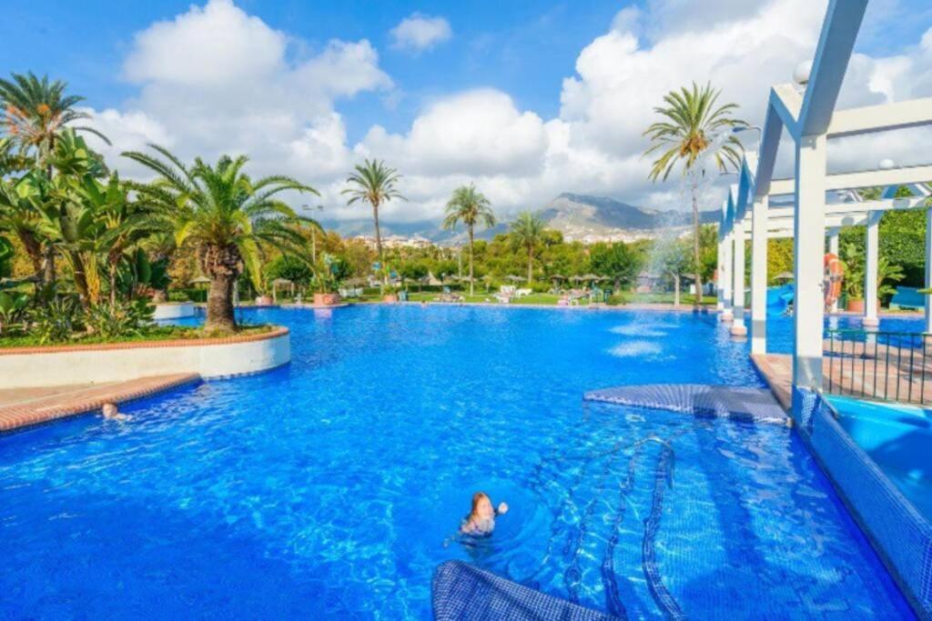 Apartamento 215. Primera Linea De Playa. Benalmádena Buitenkant foto