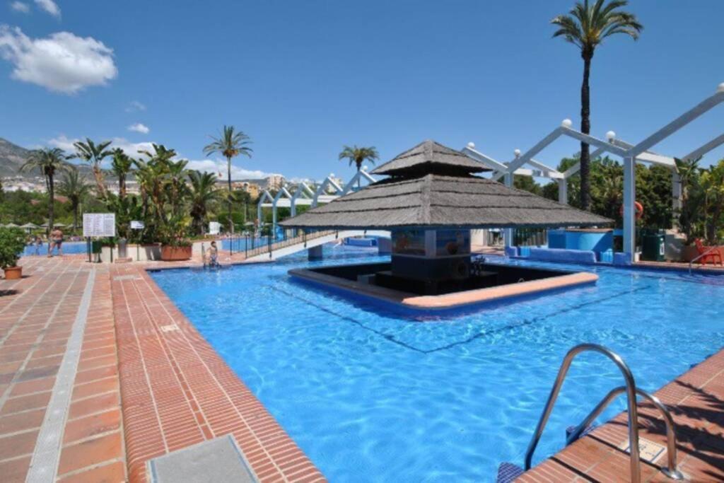 Apartamento 215. Primera Linea De Playa. Benalmádena Buitenkant foto