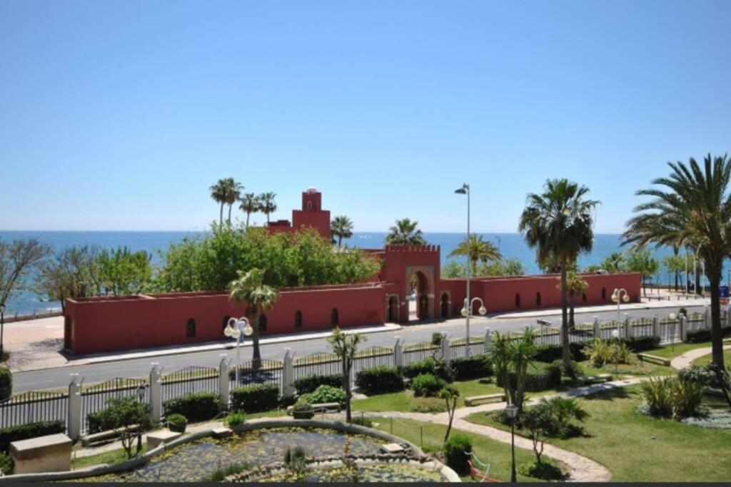Apartamento 215. Primera Linea De Playa. Benalmádena Buitenkant foto